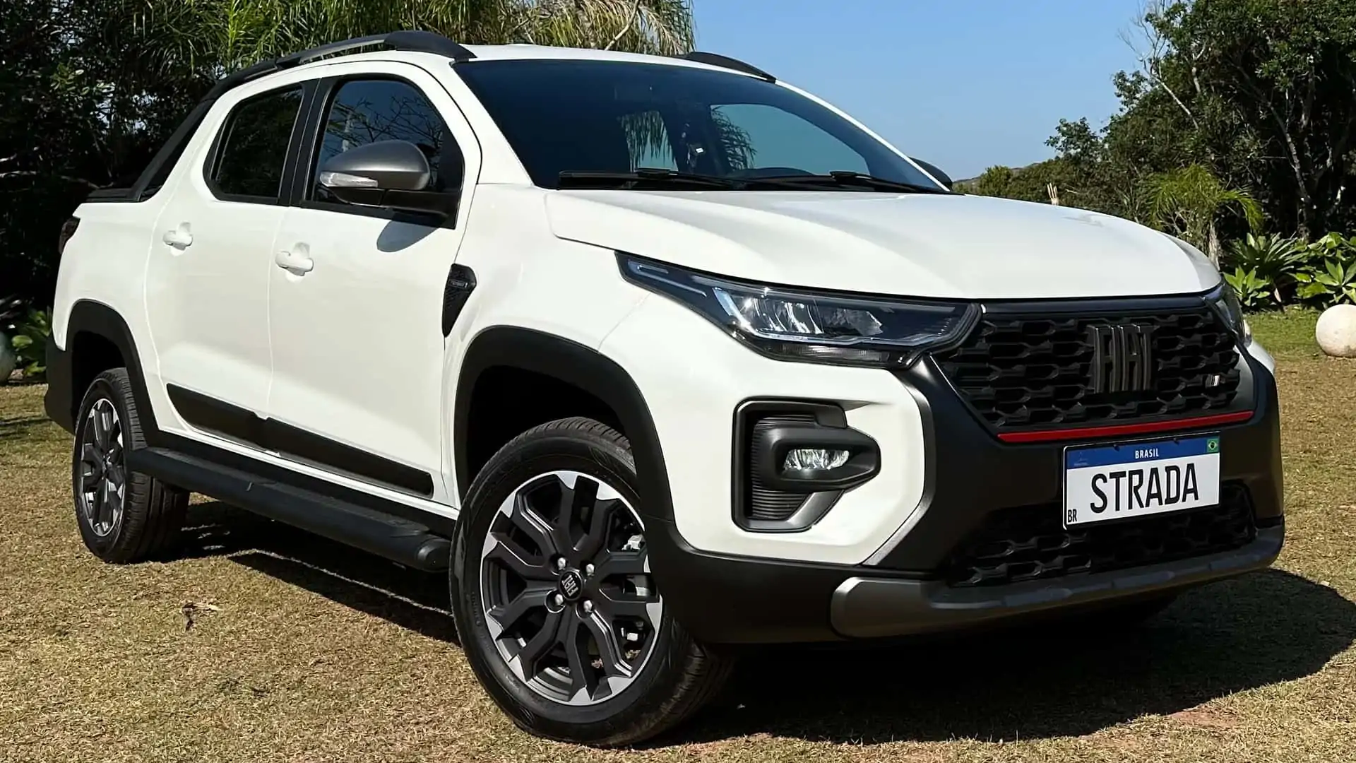 Fiat Strada deve ser o veículo mais vendido do Brasil em 2024